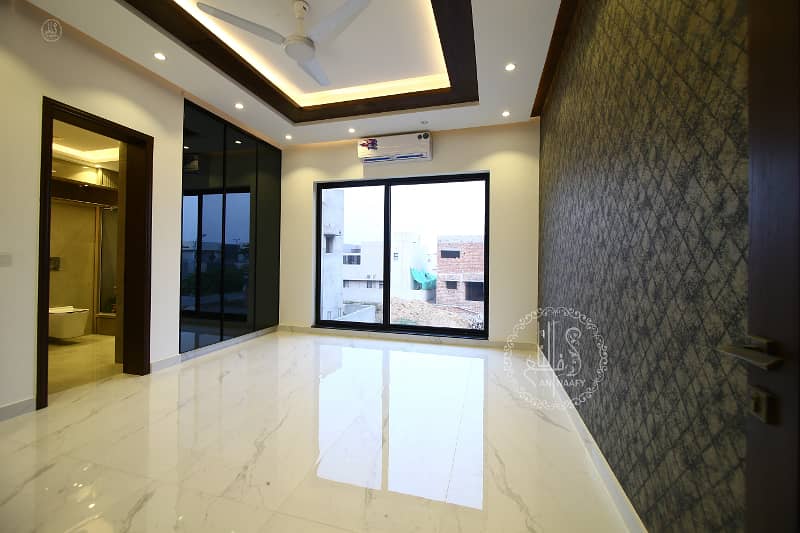 01 KANAL FUL BASEMENT CINEMA BEAUTIFULL MODERN DESIGN HOUSE FOR RENT IN DHA PHASE 5 GOOOD LOCATION 33