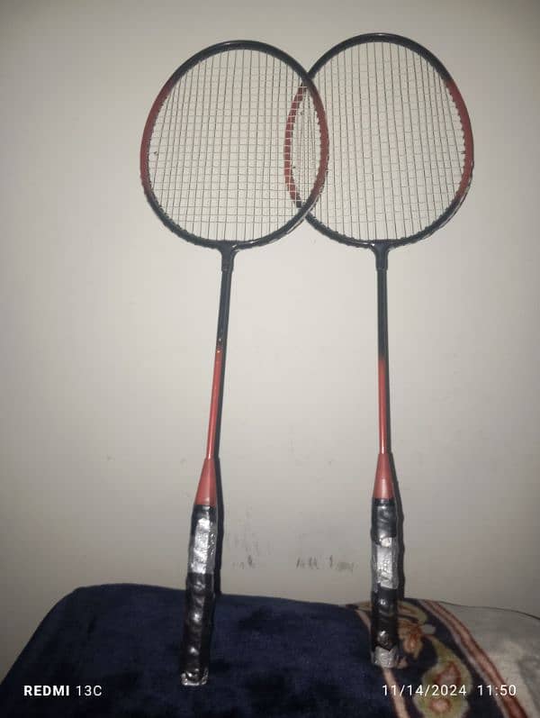 Badminton Racket forsale very nice quality guaranteed 0