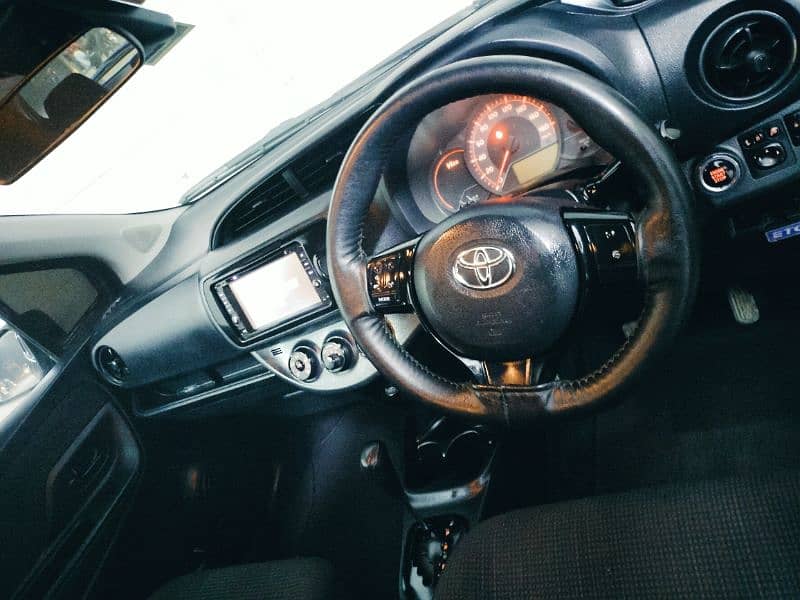 Toyota Vitz 2019 9