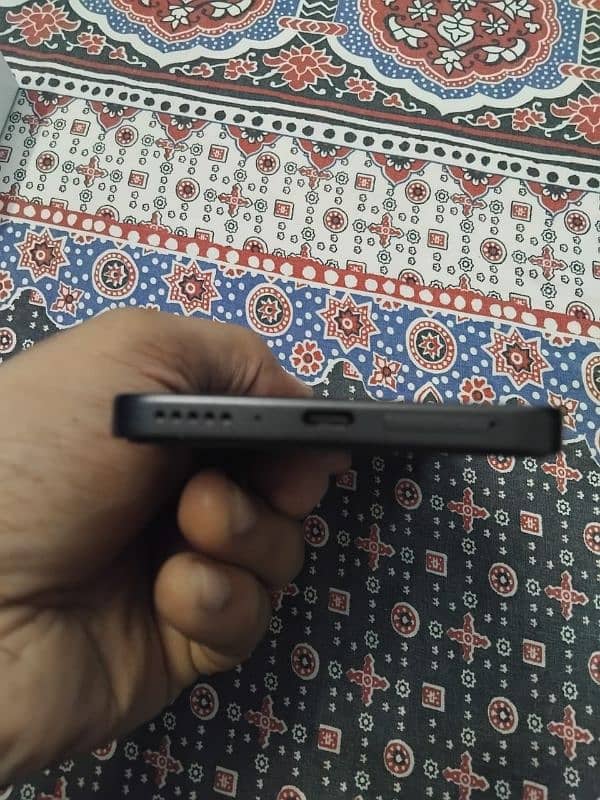 Xiaomi Redmi note 13 8/256 2