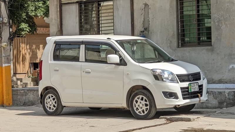 Suzuki Wagon R 2018 3