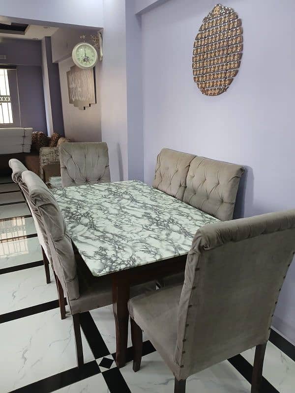 used dining table 1