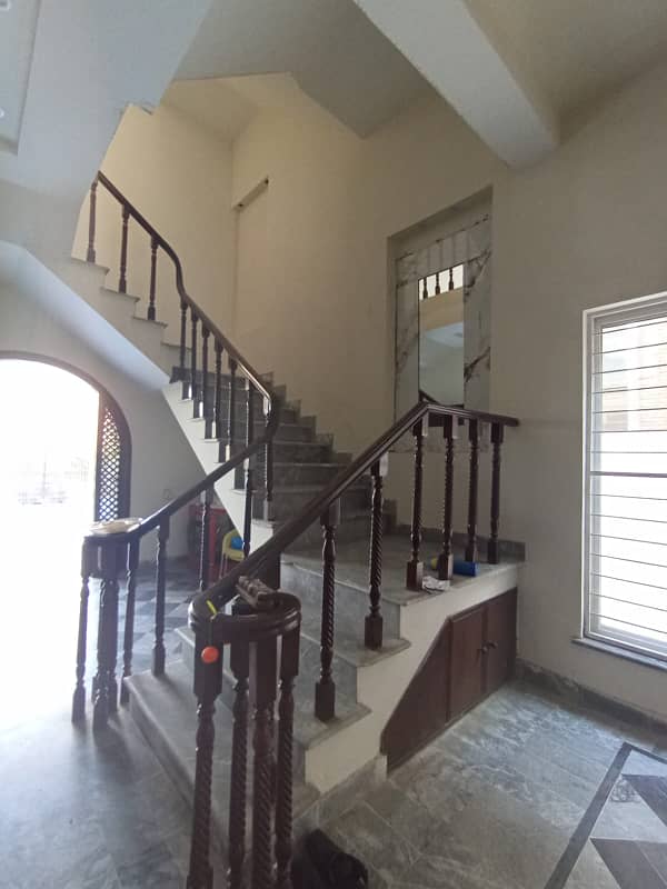 1 Kanal Beautifull Full House For RENT In DHA Phase 2 10