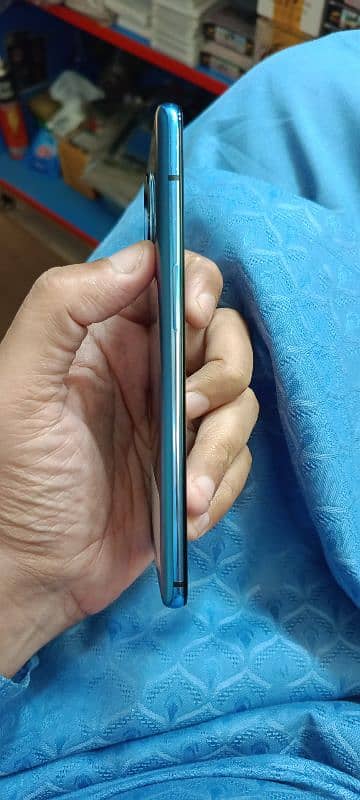 one plus 7t 1