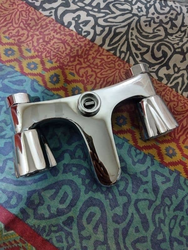 GROHE basin mixer. 6