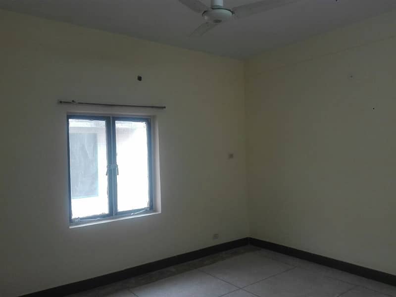 10- Marla House Available For Rent In Askari-9, Lahore. 13