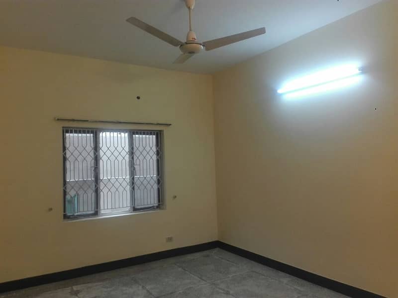 10- Marla House Available For Rent In Askari-9, Lahore. 14