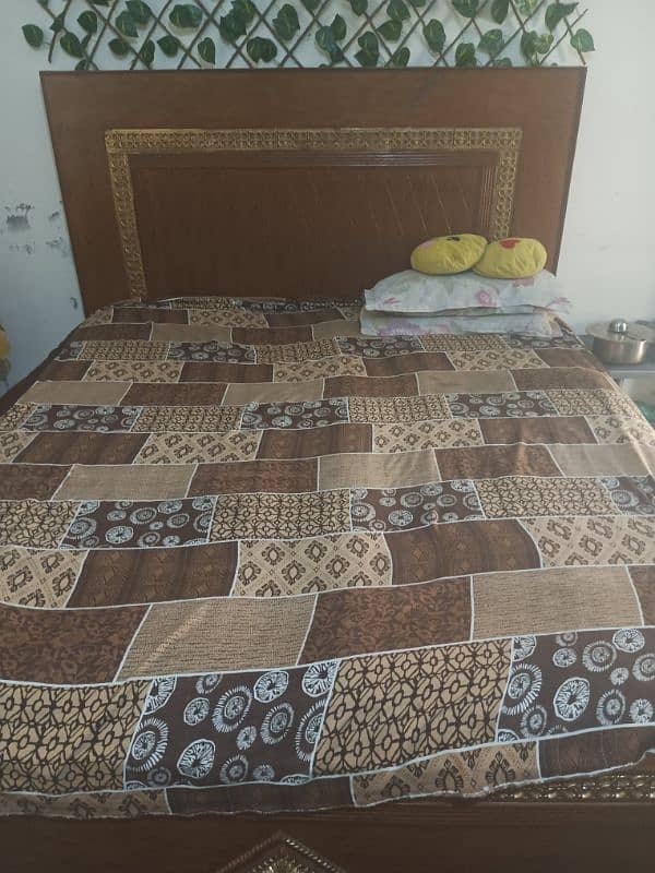 Bed wooden Good Quality for sale 3