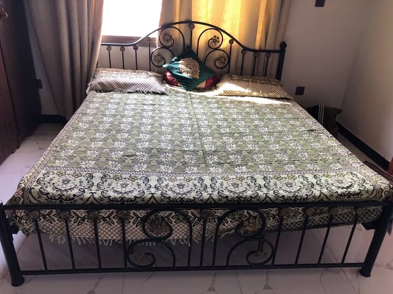 3 piece bed set 5