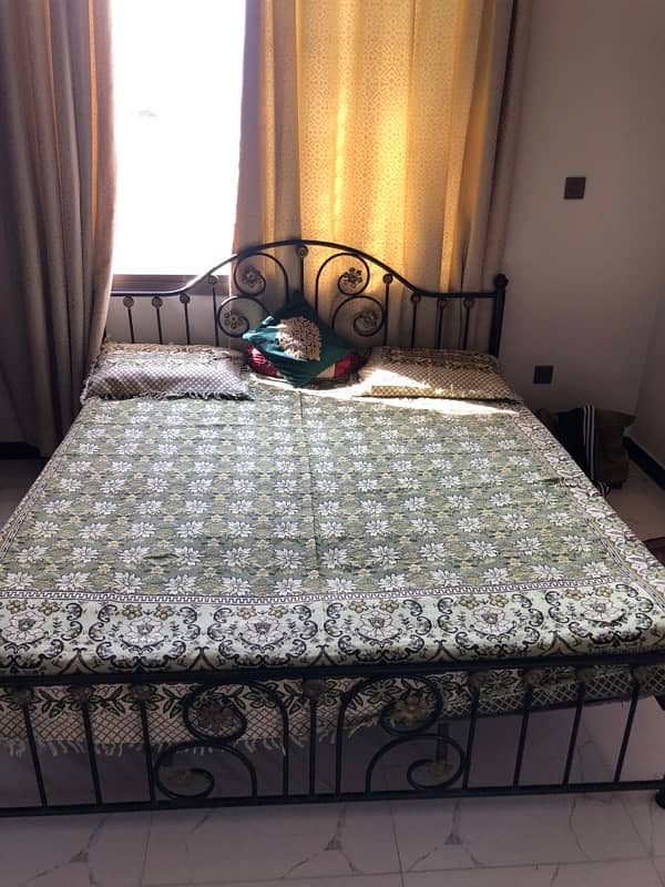 3 piece bed set 8