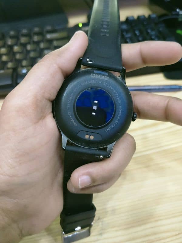 zero luna smart watch 1