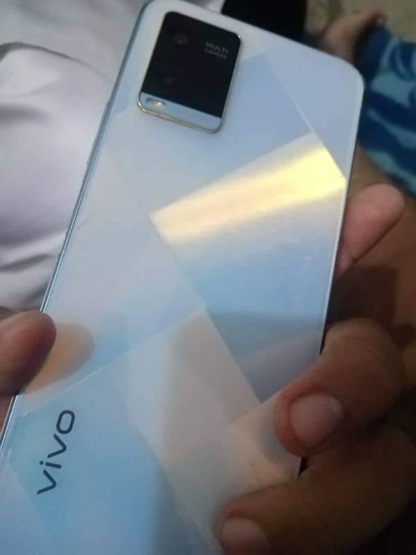 vivo y21 All OK moblie hai 10.10 OK with box 1