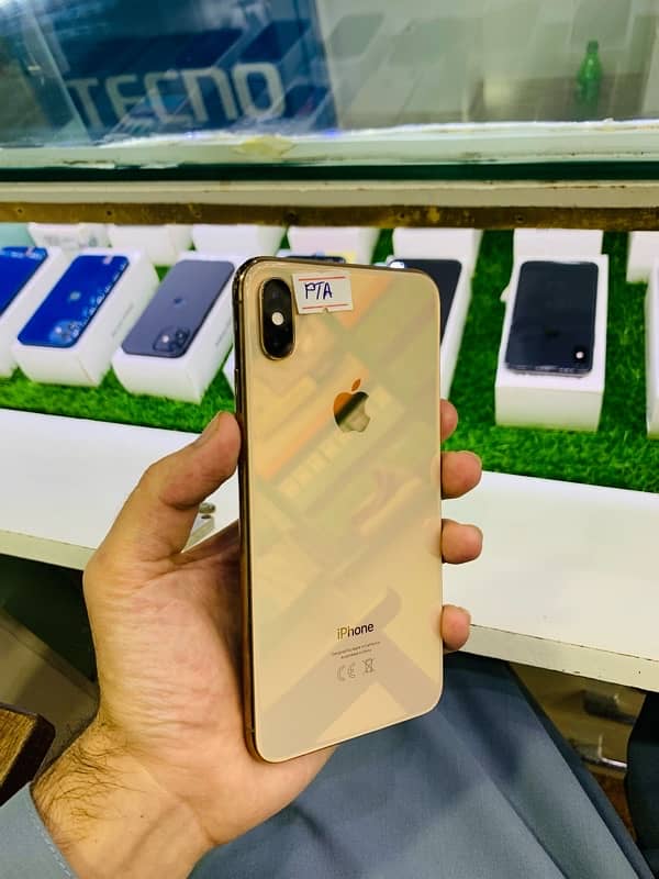 iphone xsmax 64 gb pta 1