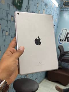 iPad 6 128gb