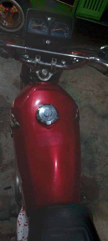 Honda CD 125 available for sale 1