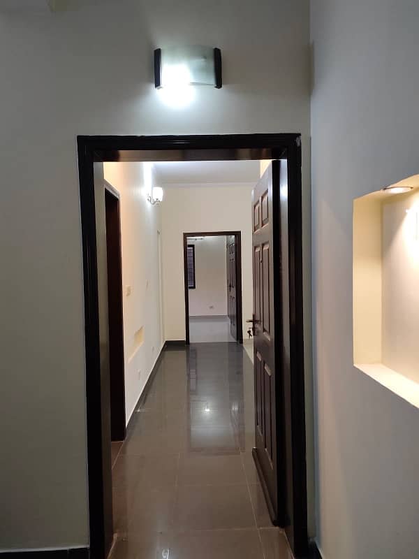 Cheapest 6 Marla 2 Bed Flat On 2nd Floor For Sale In Askari 11 Lahore 3