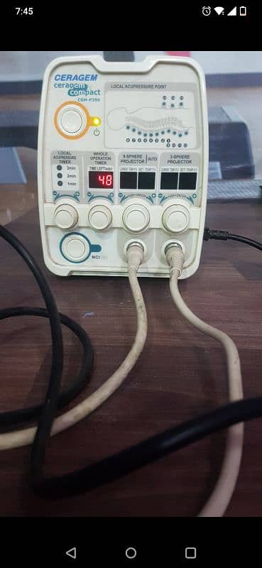 Ceragem Compact CGM P390 - Pressure Point Therapy Machine 7