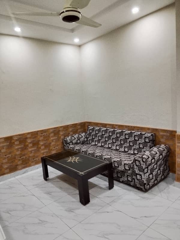 400 Sqft Brand New Flat Available For Rent in JoharTown G1 Block Near to Doctor Hospital 1