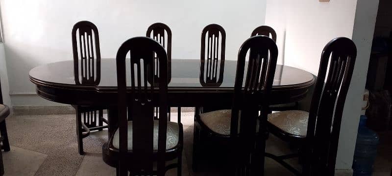 DINING TABLE WITH 8 CHAIRS 1