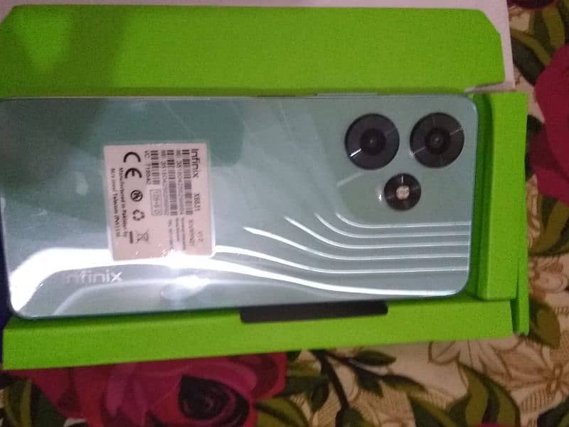 INFINIX HOT 30 10/10 CONDITION 16GB RAM/128GB HDD  GAMING ENGINE 4