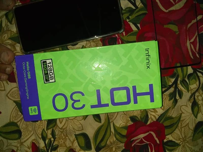 INFINIX HOT 30 10/10 CONDITION 16GB RAM/128GB HDD  GAMING ENGINE 8