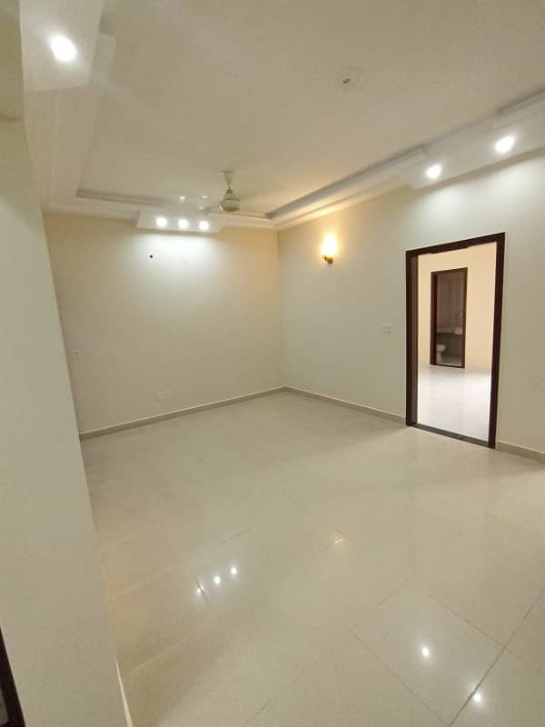 6 Marla House For Sale in A Block Central Park Housing Scheme 6