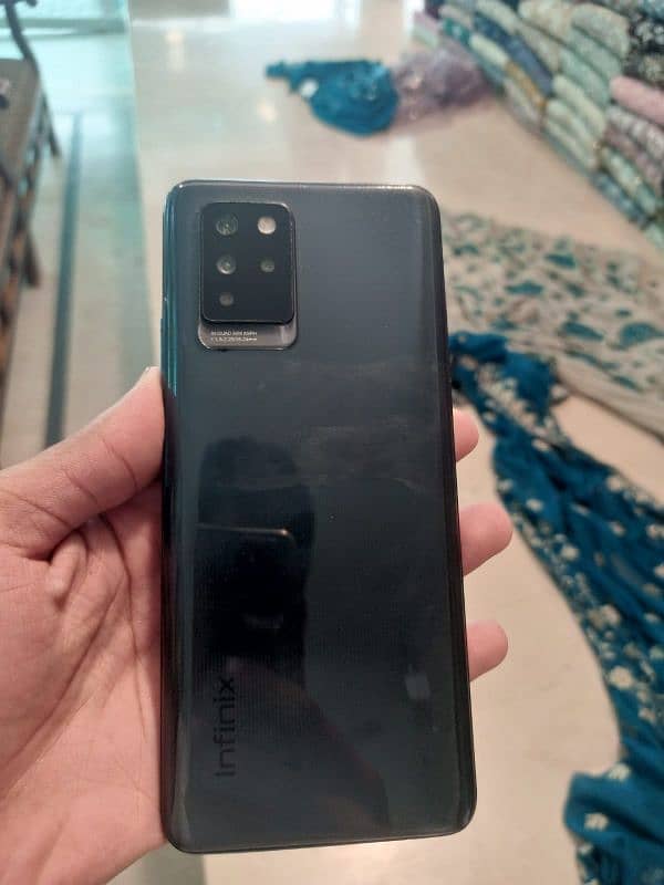 Infinix Note 10 pro 8 128 memory 0