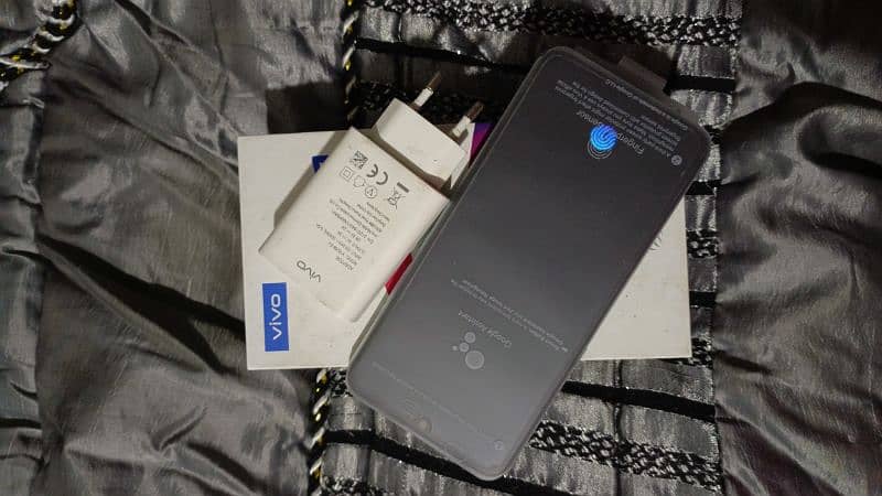 VIVO S1 COMPLETE BOX FOR SALE 10