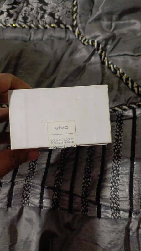 VIVO S1 COMPLETE BOX FOR SALE 14