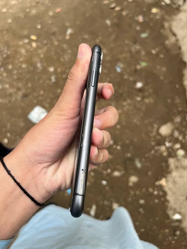 IPhone 11 non pta 5