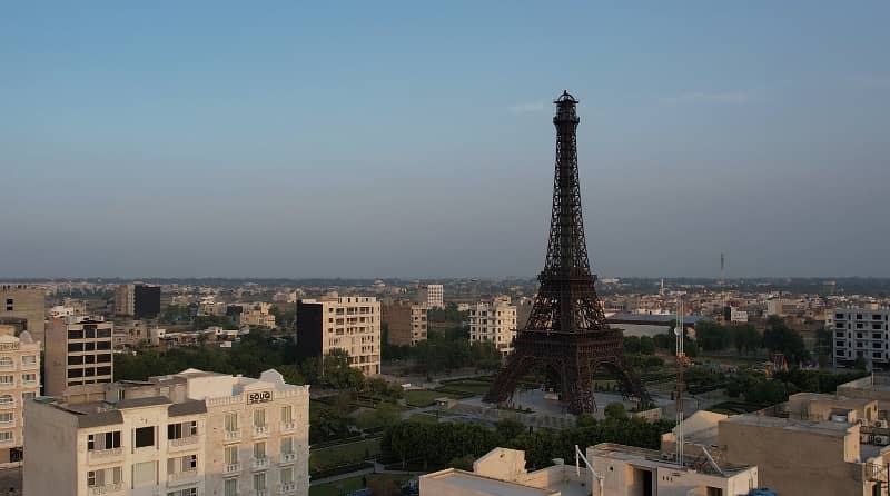 648 Square Feet Apartment Available For Sale In Facing Eiffel Tower In Bahria Town Lahore 24