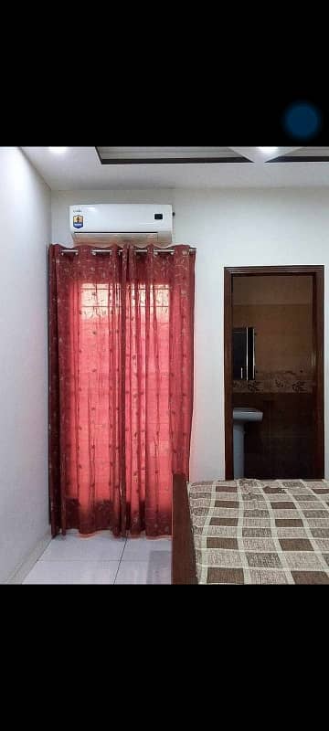 300 Sqft Beautiful Flat For Rent In Johar Town 10