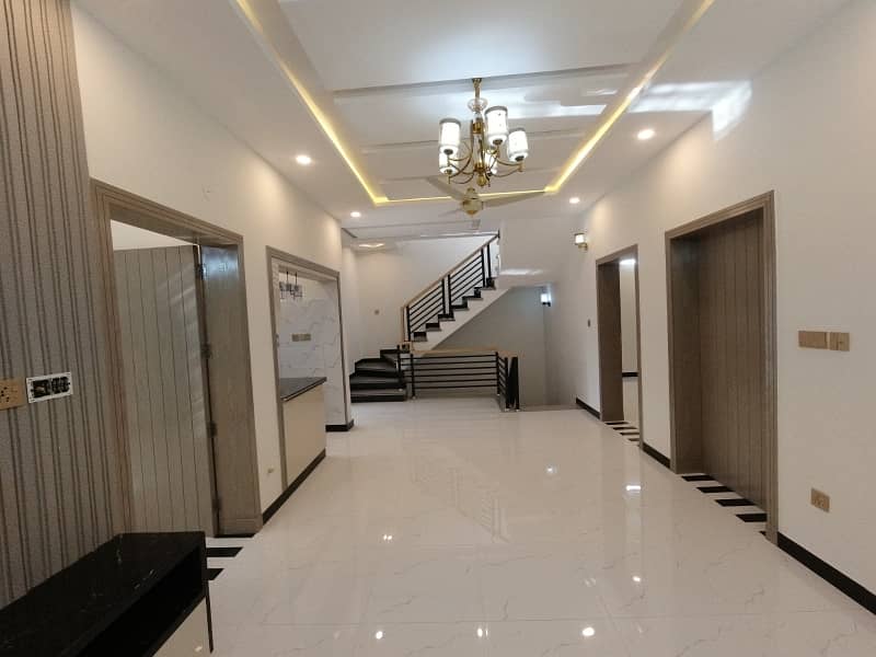 House for rent in G15 size 7 Marla double story Near to Markaz masjid park Best location More Five options available 10