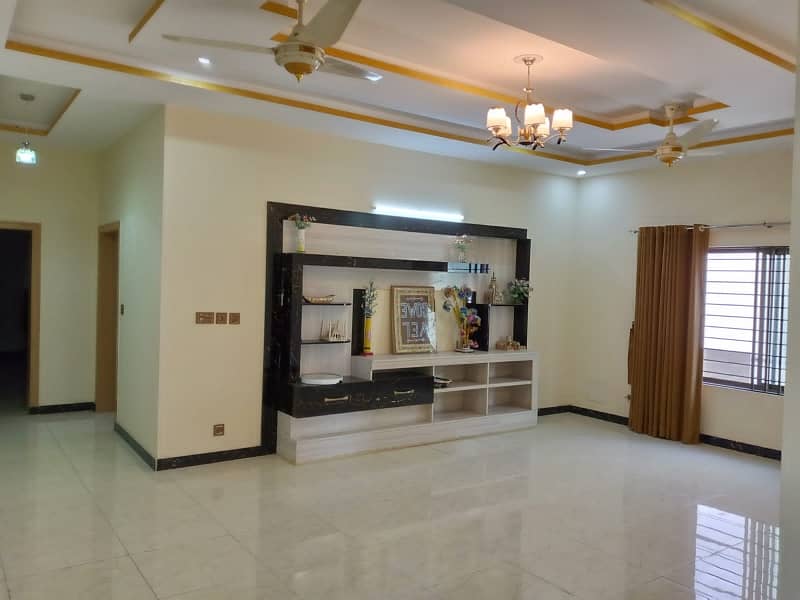 Upper portion for rent in G15 size 1 Kanal water gas electricity All facilities separate gate entrance near to markaz masjid park Best location More Five options available 0