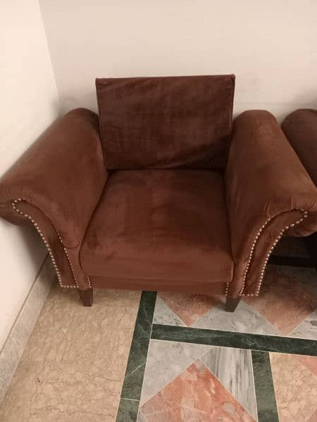 2 seater Sofas with 10/10 condition 1