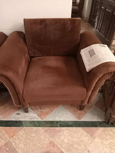 2 seater Sofas with 10/10 condition 2