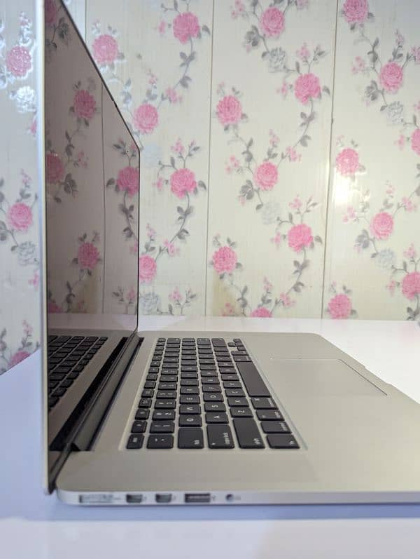 MacBook Pro 5