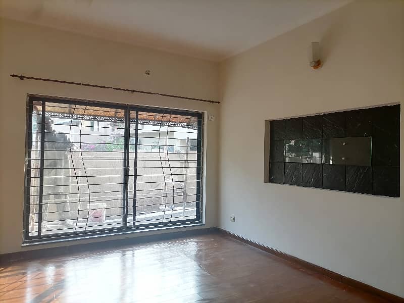 1 Kanal House Up For Rent In Askari 11 - Sector B 2