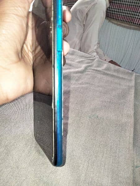 redmi note 9s for sale condition 8/10 back crack baki all ok phone 2