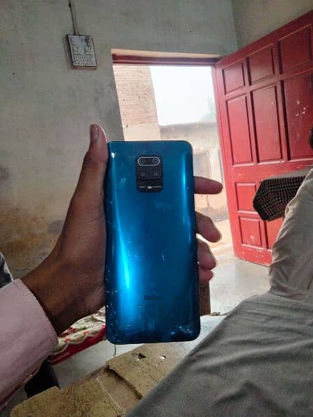 redmi note 9s for sale condition 8/10 back crack baki all ok phone 3