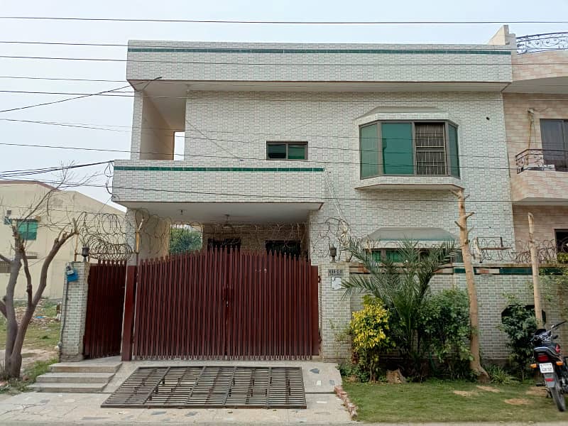 House In Wapda Town Phase 1 E2 Block 0