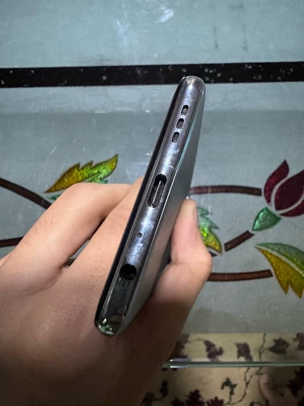 oppo reno 6 8/128 with box and charger good condition 5