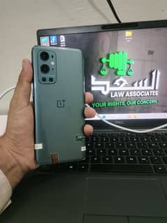 Oneplus 9 Pro in 10/10 Condition