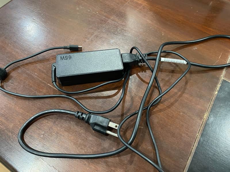 65W Laptop Charger Slightly Used, Type-C 65 watt, Any Laptop (Lenovo) 1