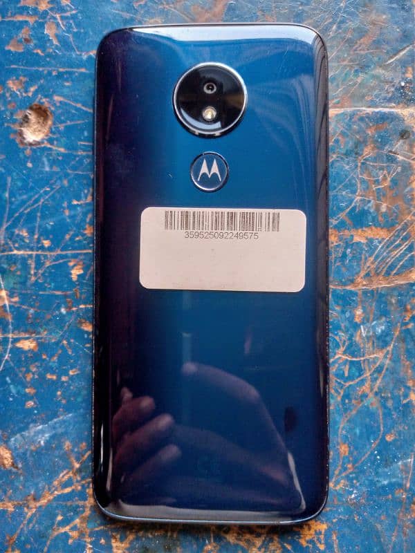 Motorola G7 Power 1