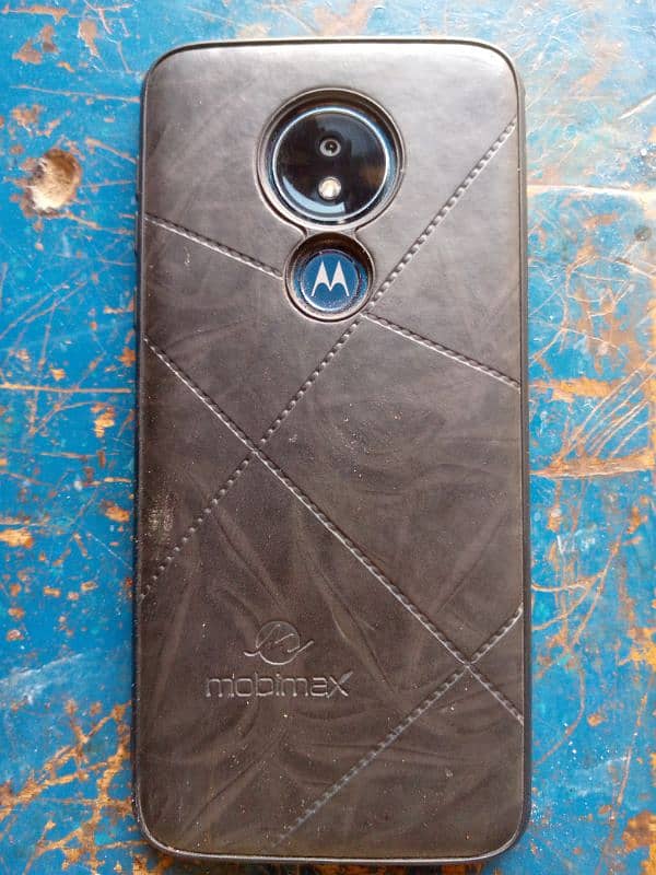 Motorola G7 Power 4