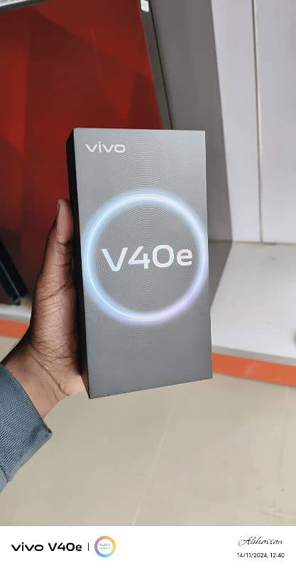 vivo V40E 0