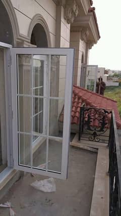 Double glazed window/upvc window/aluminium window/window