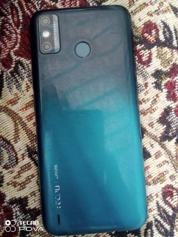 Tecno spark 6 Go 1