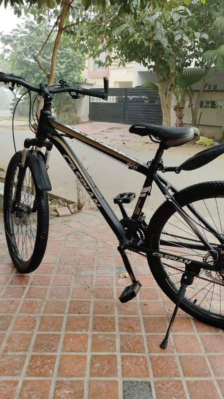 Caspian 901 bicycle 10/10 with shimano gears aluminum body 3